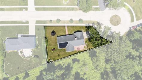 3639 Random Road SE Cedar Rapids IA 52403