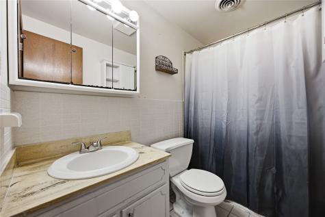 3029 Cornell Avenue Iowa City IA 52245