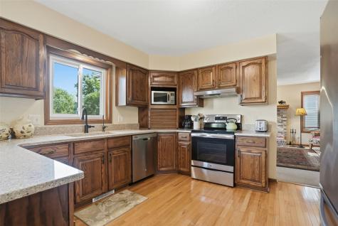 3112 24th Avenue Marion IA 52302