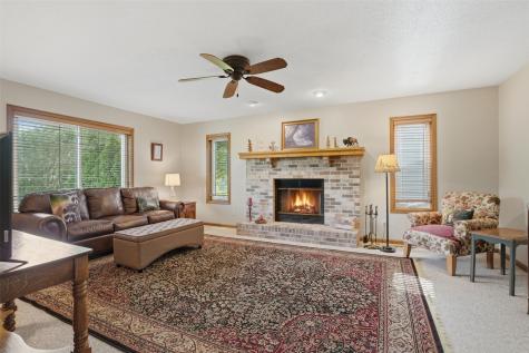 3112 24th Avenue Marion IA 52302