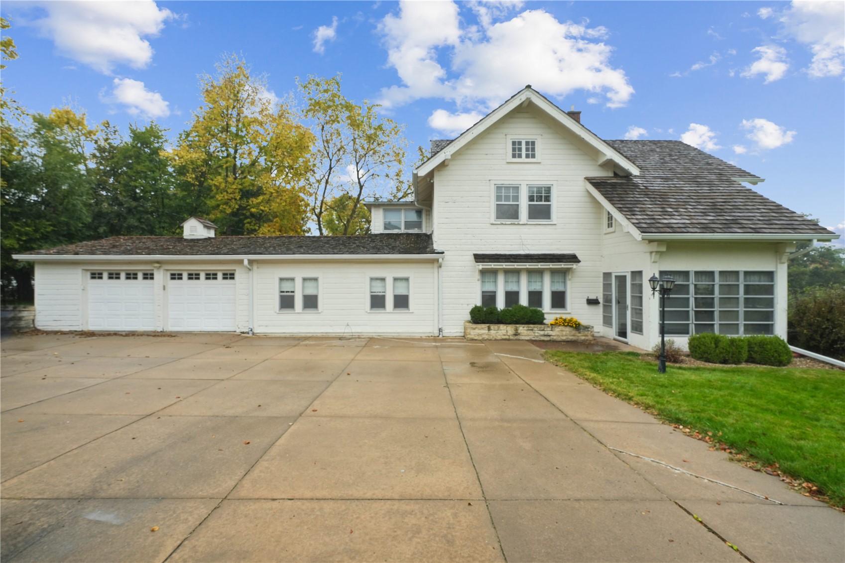 517 Knollwood Drive SE Cedar Rapids IA 52403
