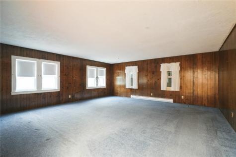 517 Knollwood Drive SE Cedar Rapids IA 52403
