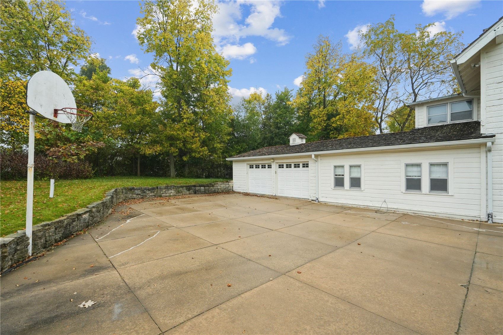 517 Knollwood Drive SE Cedar Rapids IA 52403