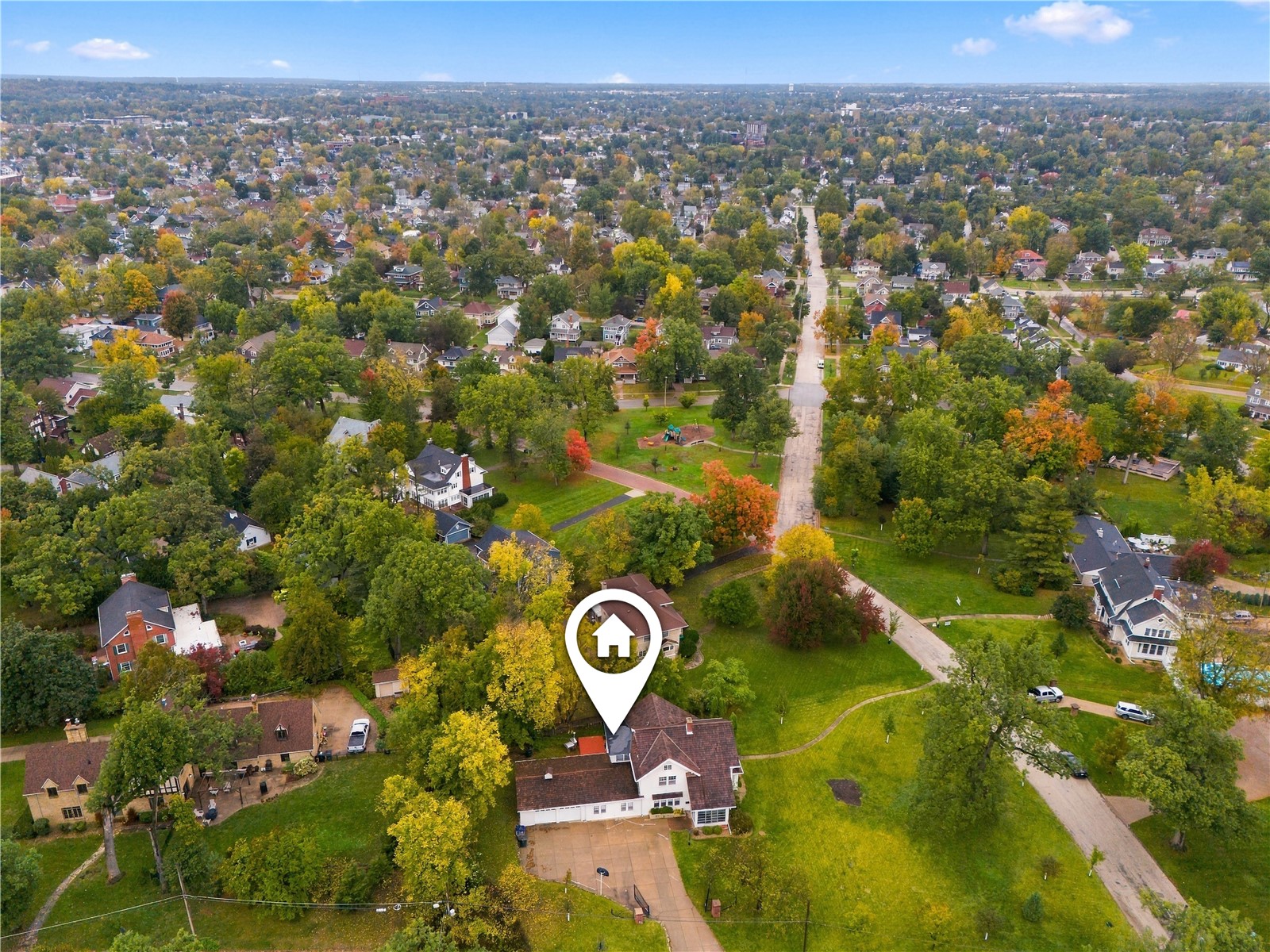 517 Knollwood Drive SE Cedar Rapids IA 52403