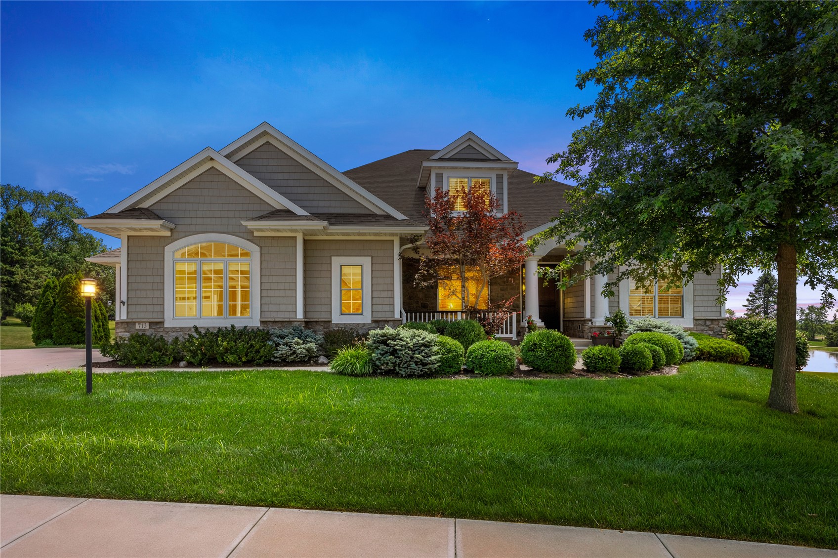713 Sherwood Drive Iowa City IA 52245
