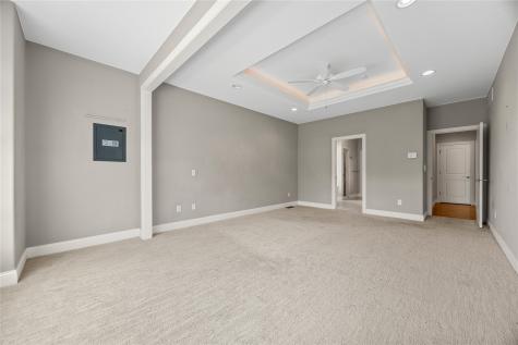 713 Sherwood Drive Iowa City IA 52245