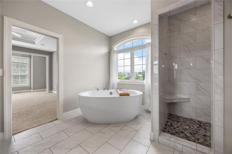 713 Sherwood Drive Iowa City IA 52245