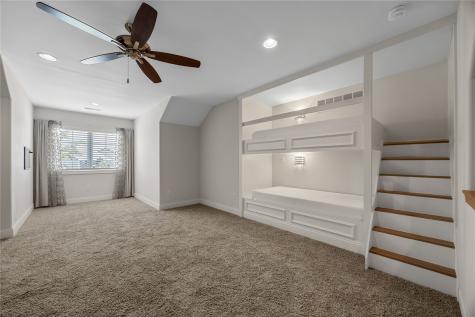 713 Sherwood Drive Iowa City IA 52245