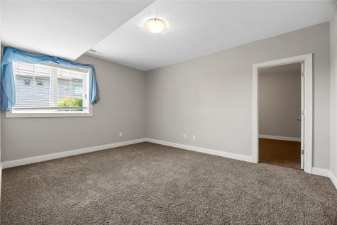 713 Sherwood Drive Iowa City IA 52245