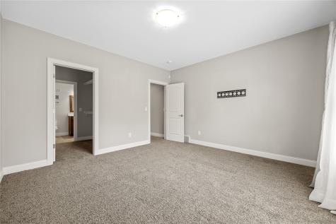 713 Sherwood Drive Iowa City IA 52245