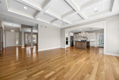 713 Sherwood Drive Iowa City IA 52245
