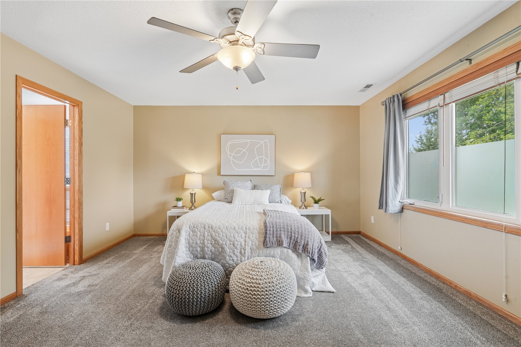 1013 Chesterfield Road Cedar Rapids IA 52402