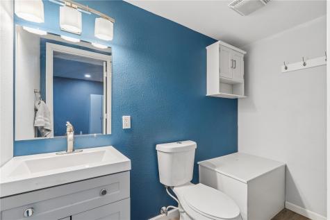 1013 Chesterfield Road Cedar Rapids IA 52402