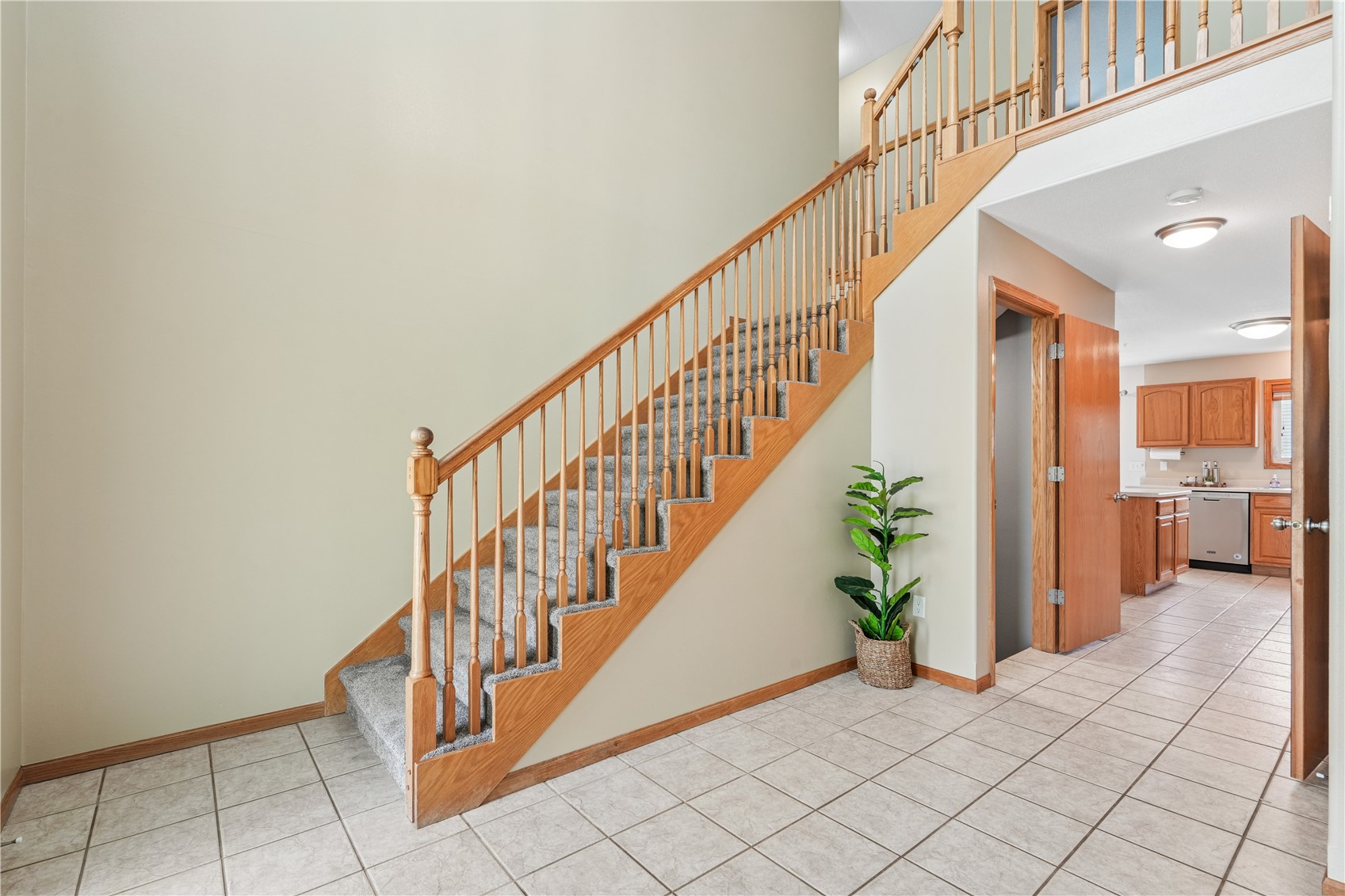 1013 Chesterfield Road Cedar Rapids IA 52402