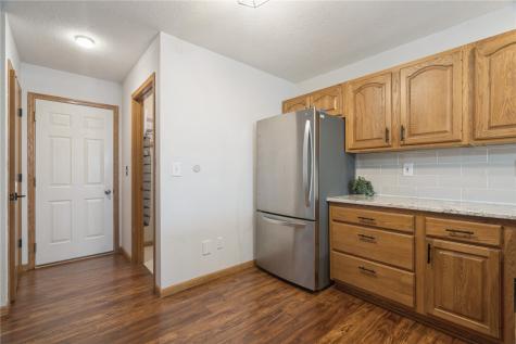 2250 Hillview Drive Marion IA 52302