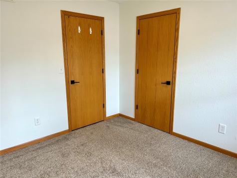 2250 Hillview Drive Marion IA 52302