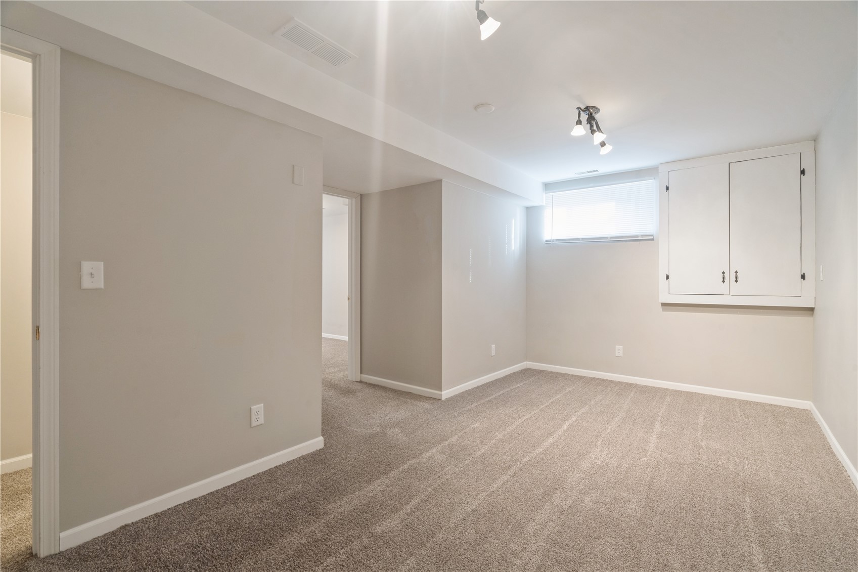 2250 Hillview Drive Marion IA 52302