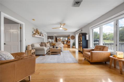 3541 Todd Hills Road Cedar Rapids IA 52411