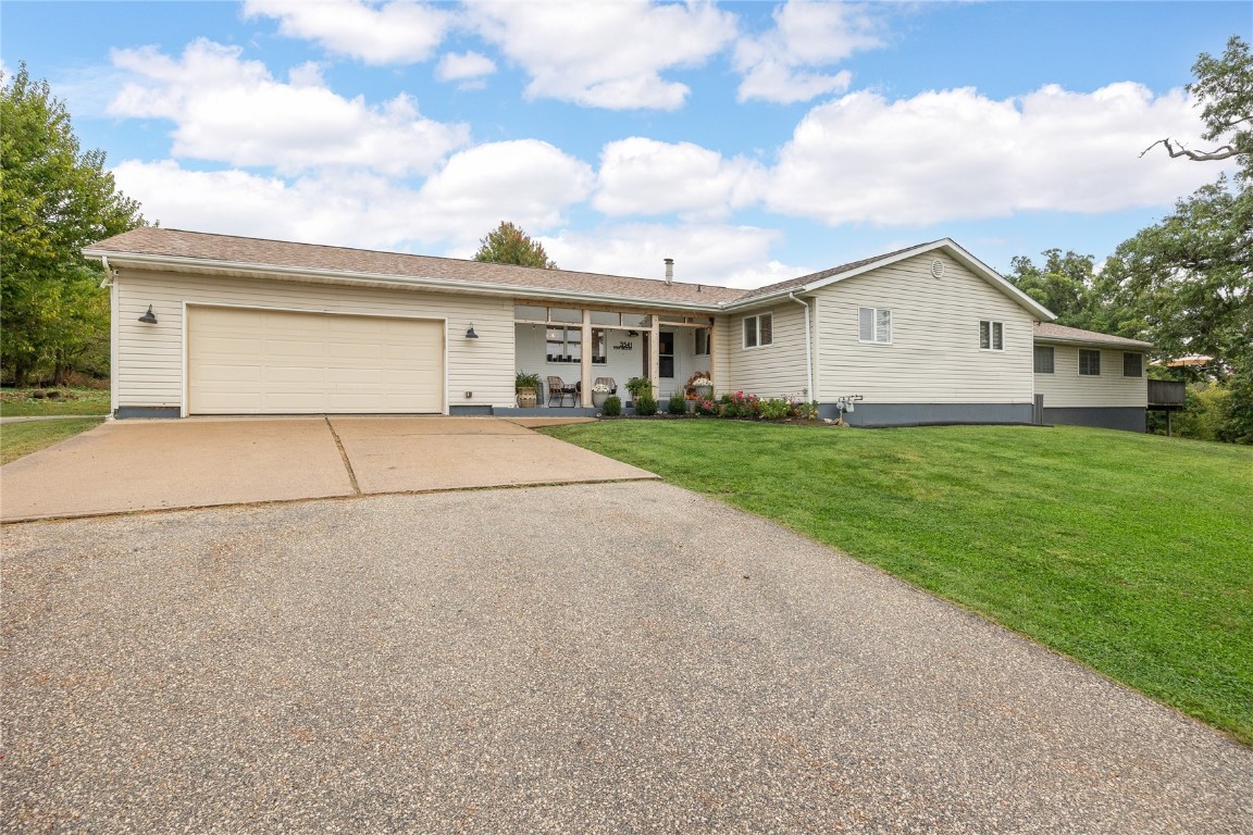 3541 Todd Hills Road Cedar Rapids IA 52411