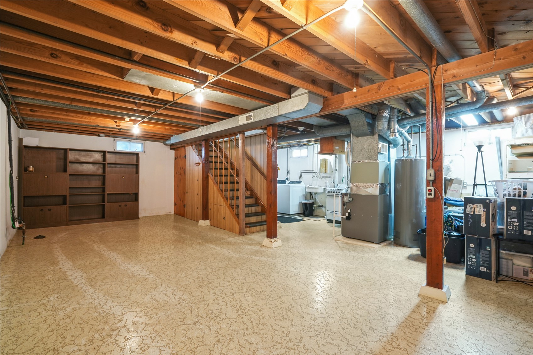 1600 10th Avenue SW Cedar Rapids IA 52404