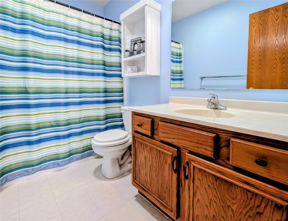 1215 Prairieview Drive NE Cedar Rapids IA 52402