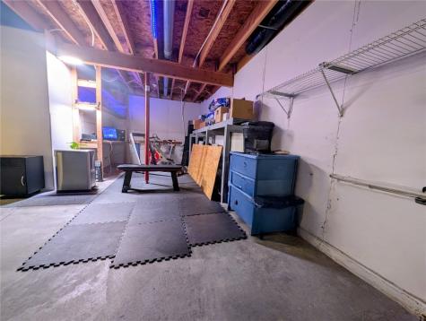 1215 Prairieview Drive NE Cedar Rapids IA 52402