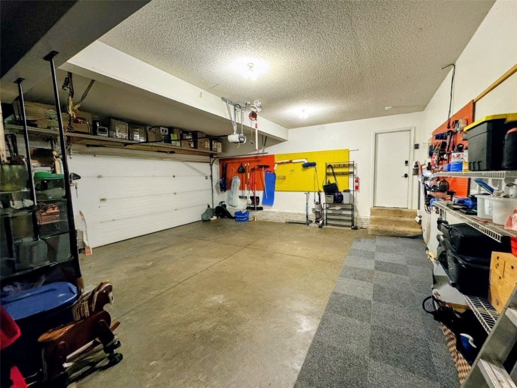 1215 Prairieview Drive NE Cedar Rapids IA 52402