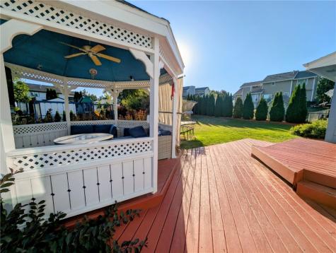 1215 Prairieview Drive NE Cedar Rapids IA 52402
