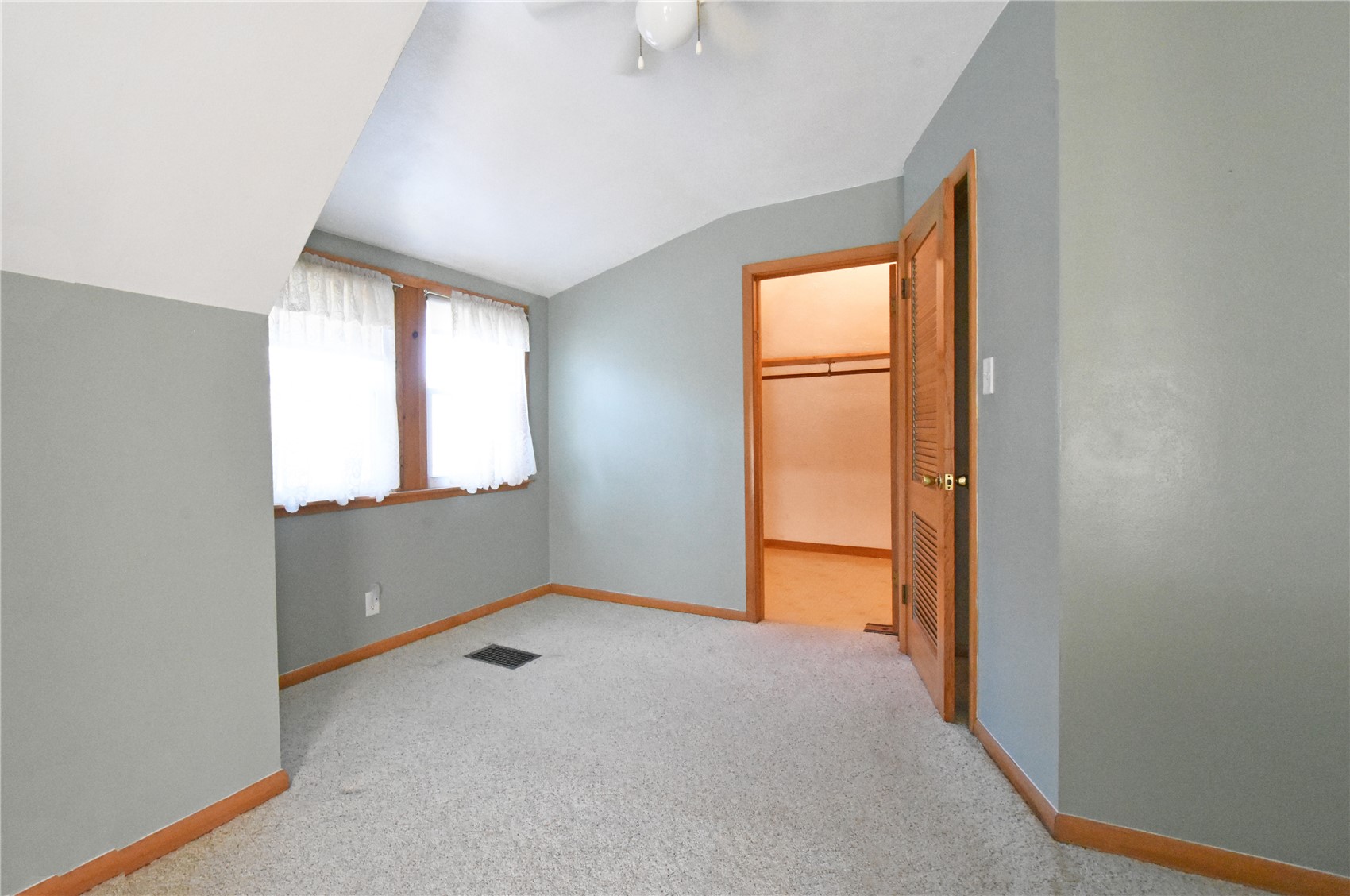 3137 Emerald Avenue SE Cedar Rapids IA 52403