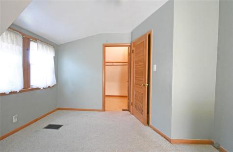 3137 Emerald Avenue SE Cedar Rapids IA 52403