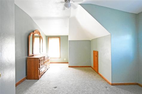 3137 Emerald Avenue SE Cedar Rapids IA 52403