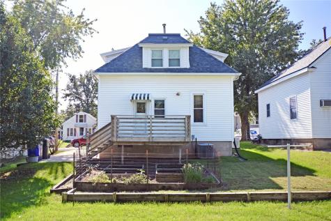 3137 Emerald Avenue SE Cedar Rapids IA 52403