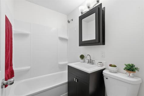 3633 Bel Air Drive SE Cedar Rapids IA 52403