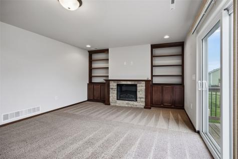 2609 Russell Drive Iowa City IA 52240