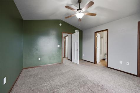 2609 Russell Drive Iowa City IA 52240