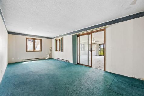 200 Locust Street SW Blairstown IA 52209