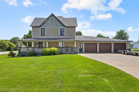 200 Locust Street SW Blairstown IA 52209