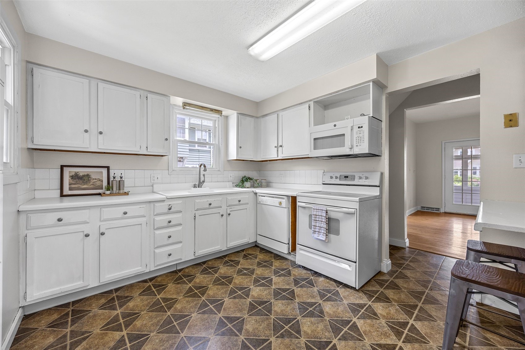 383 21st Street SE Cedar Rapids IA 52403