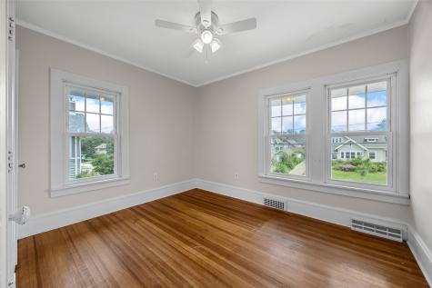 383 21st Street SE Cedar Rapids IA 52403