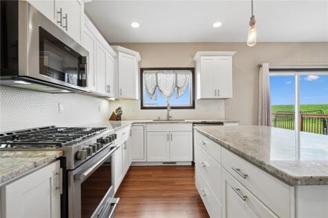 1202 Wood Lily Road Solon IA 52333
