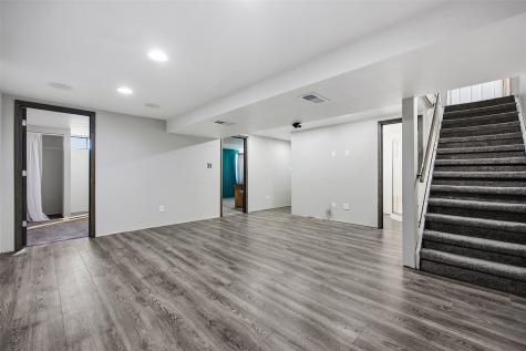 227 29th Avenue SW Cedar Rapids IA 52404