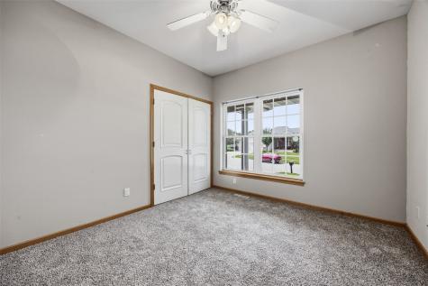 426 Prairie View Drive Fairfax IA 52228
