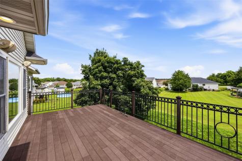 426 Prairie View Drive Fairfax IA 52228