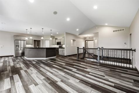 426 Prairie View Drive Fairfax IA 52228