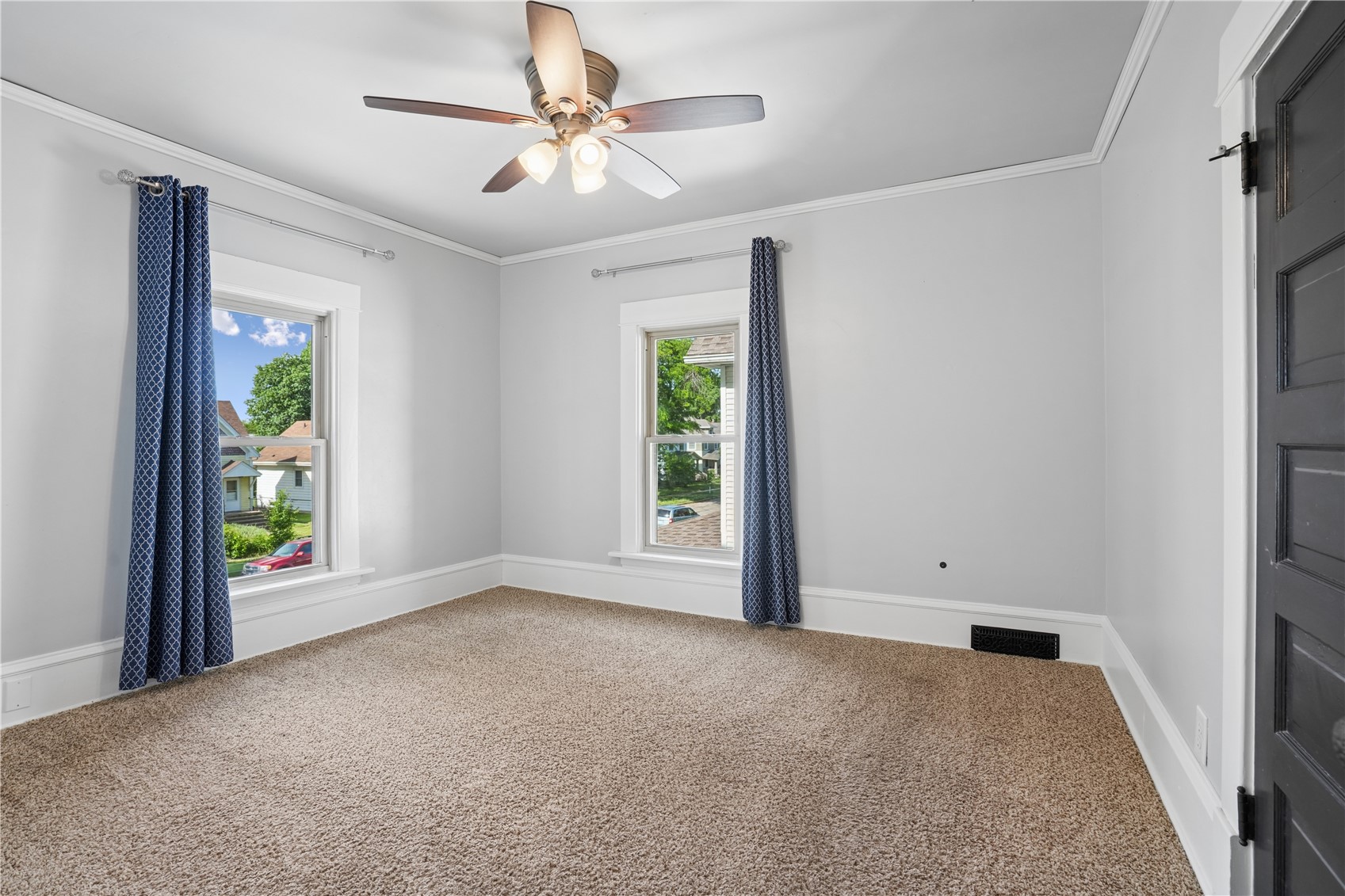 1548 6th Avenue Cedar Rapids IA 52403