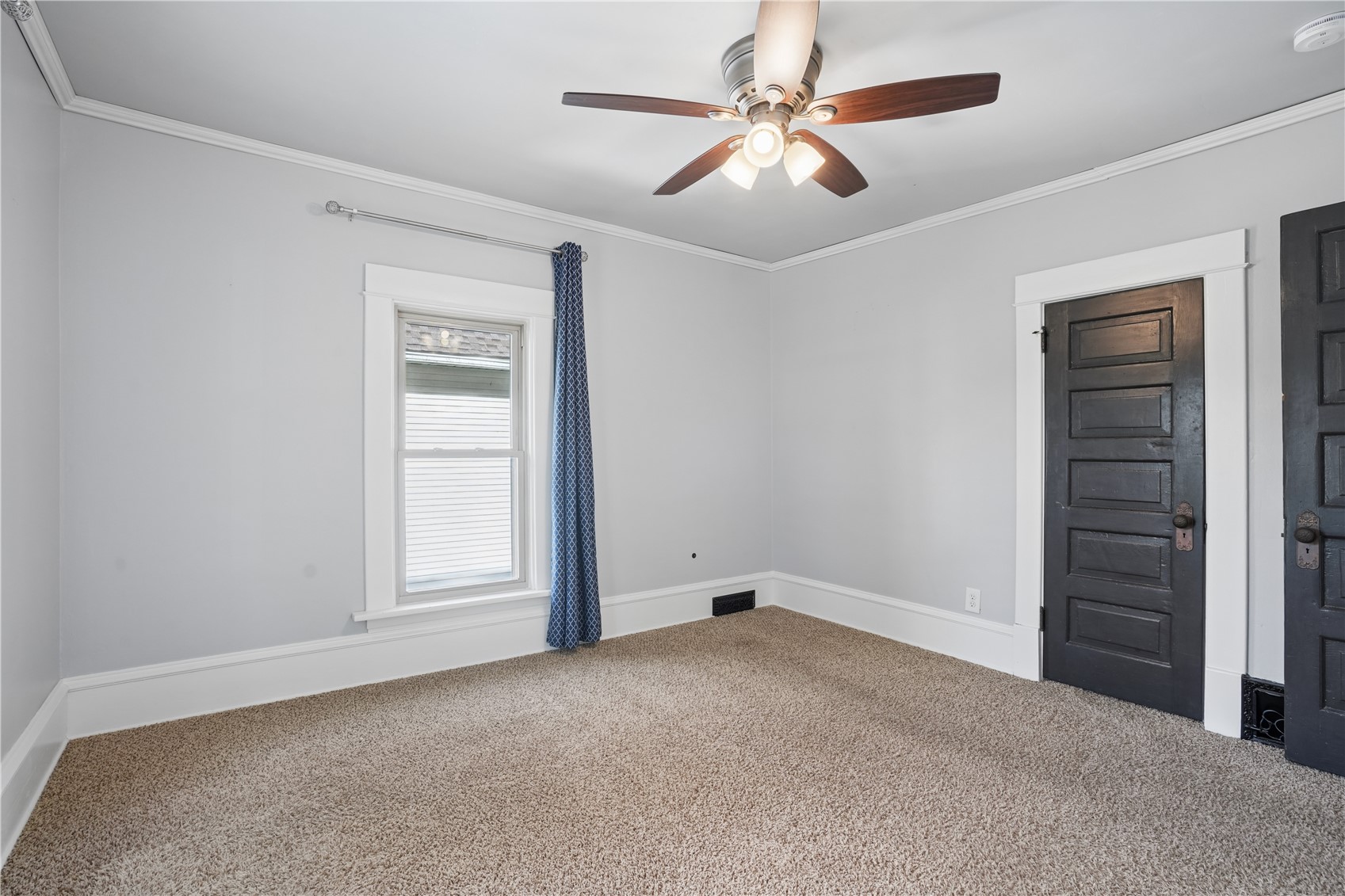 1548 6th Avenue Cedar Rapids IA 52403