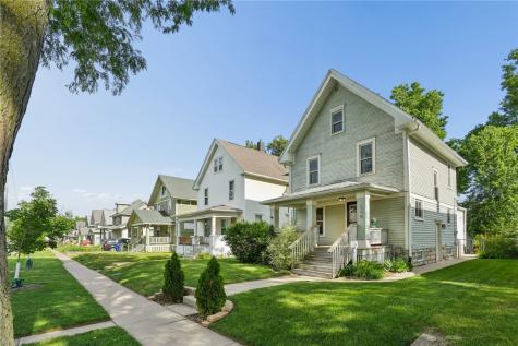 1548 6th Avenue Cedar Rapids IA 52403