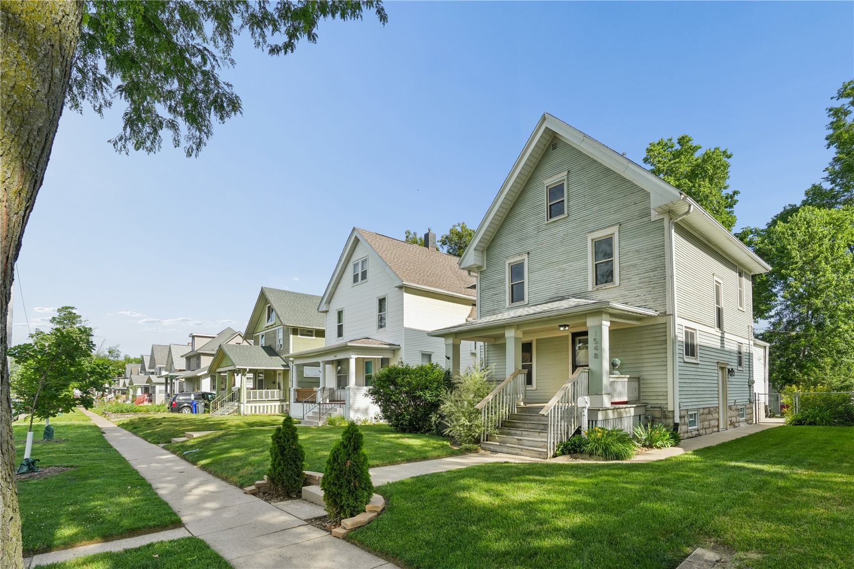 1548 6th Avenue Cedar Rapids IA 52403