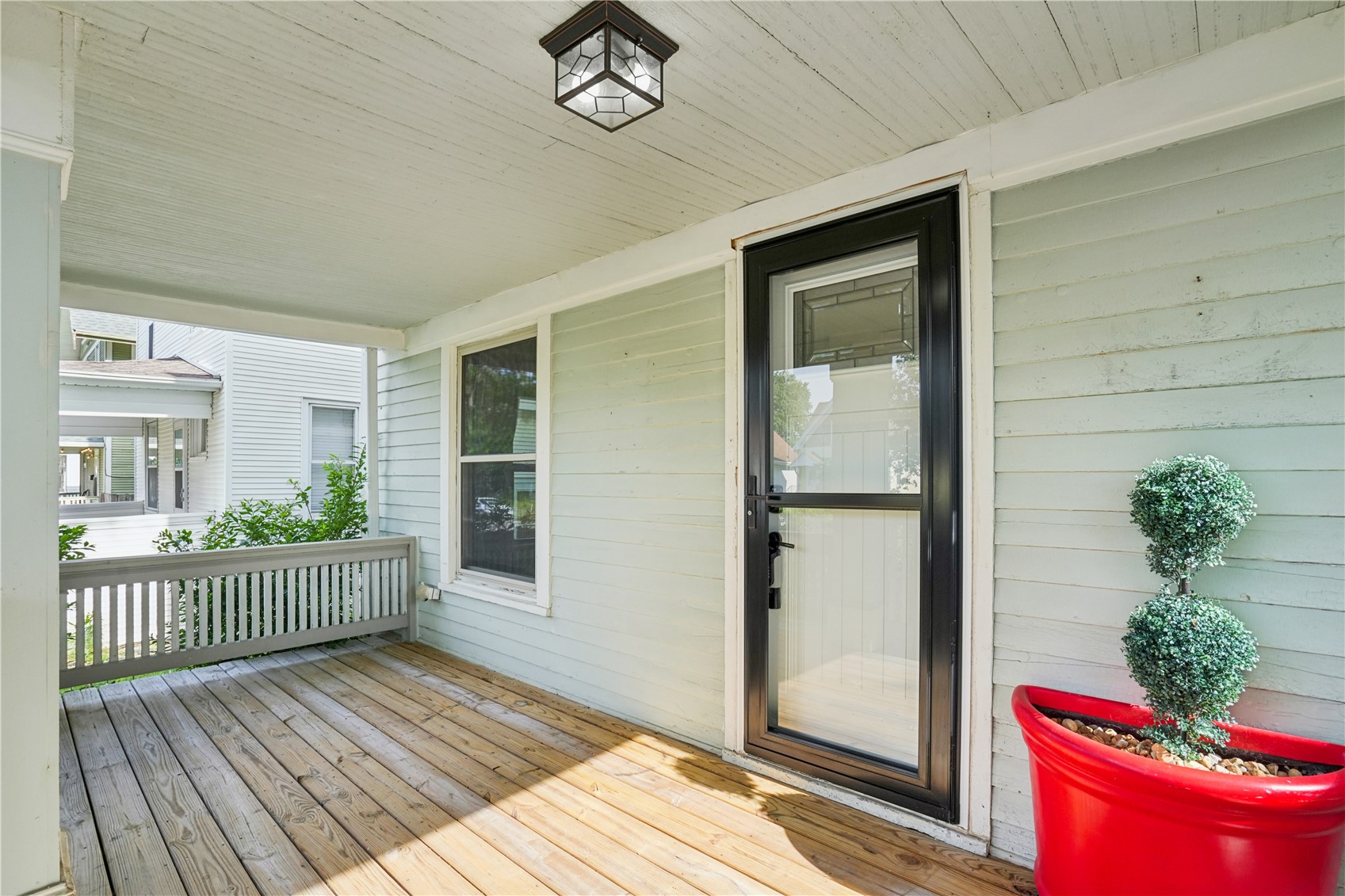 1548 6th Avenue Cedar Rapids IA 52403