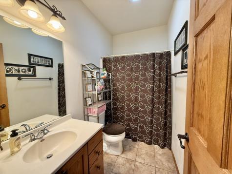 660 Berkshire Lane North Liberty IA 52317